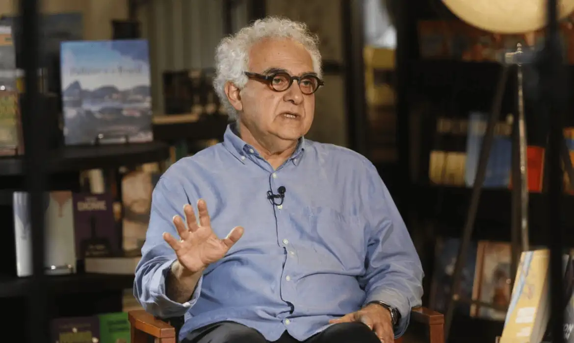 Brasília (DF) 14/08/2025 - Milton Hatoum, escritor e professor. Foto: TV Brasil/Divulgação