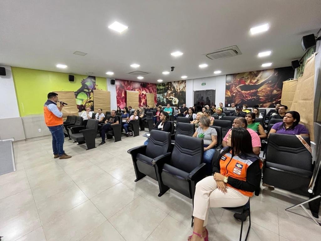 Encontro Coordenadores Defesa Civil MT: Capacitação em Cuiabá