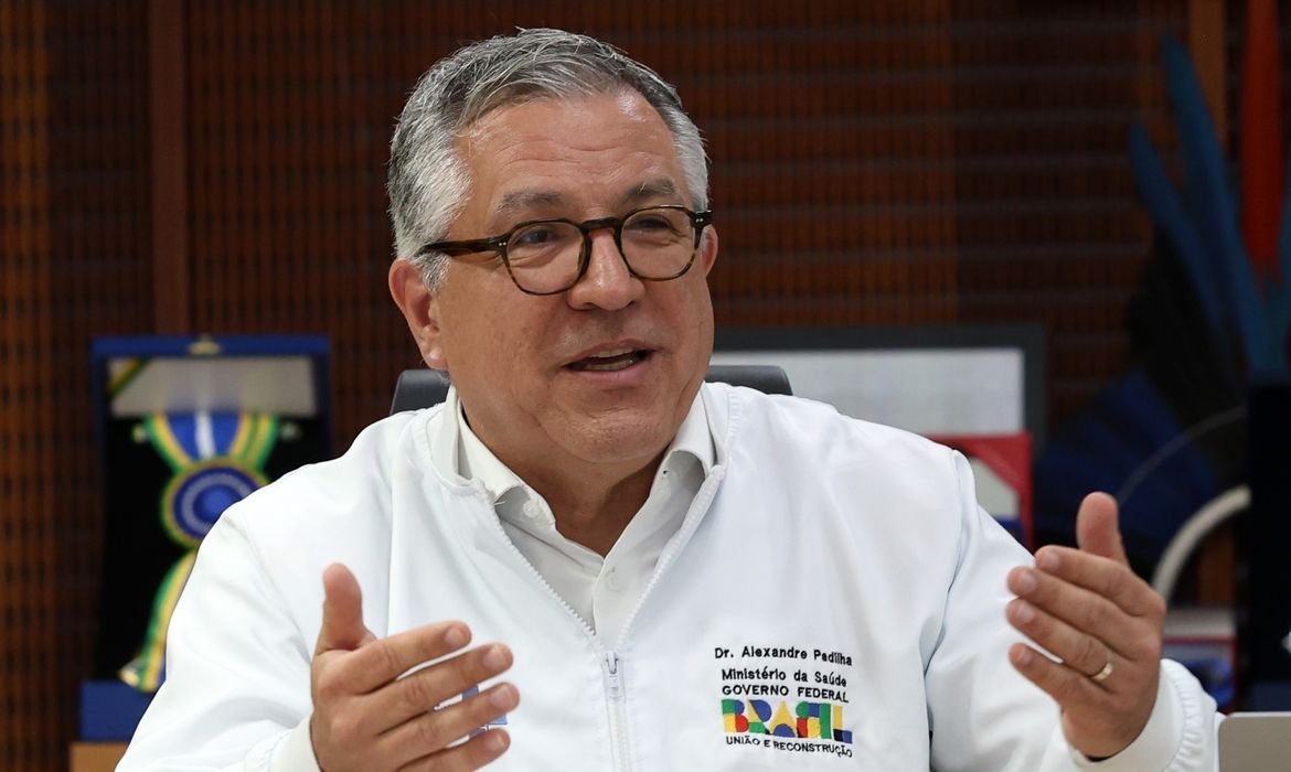Brasília (DF), 19/08/2025 - O ministro da Saúde, Alexandre Padilha, participam de café da manhã com jornalistas, para falar sobre medidas a serem tomadas sobre cursos de Medicina mal avaliados no Exame Nacional de Avaliação da Formação Médica (Enamed), aplicado pelo MEC. Foto: Antonio Cruz/Agência Brasil