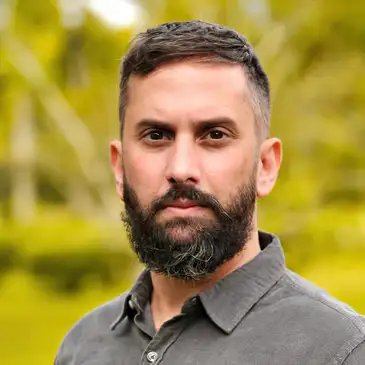 Ufif/Divulgação Coordenador do Observatório da Extrema-Direita e professor de história contemporânea da Universidade Federal de Juiz de Fora, Odilon Caldeira Neto. Foto: Ufif/Divulgação