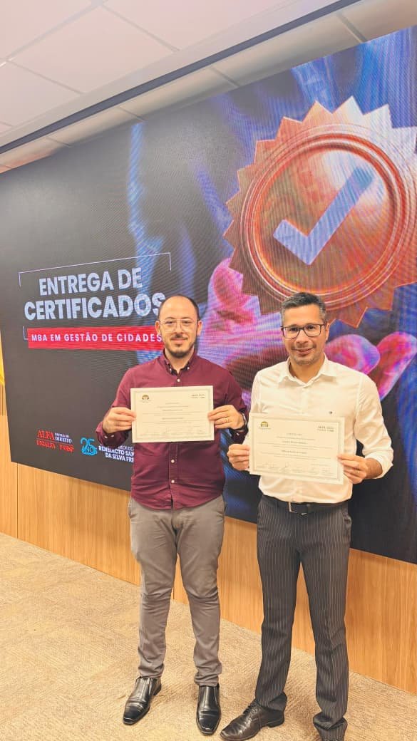 Gestão de Cidades: Gestores de Cáceres Concluem MBA em 2024