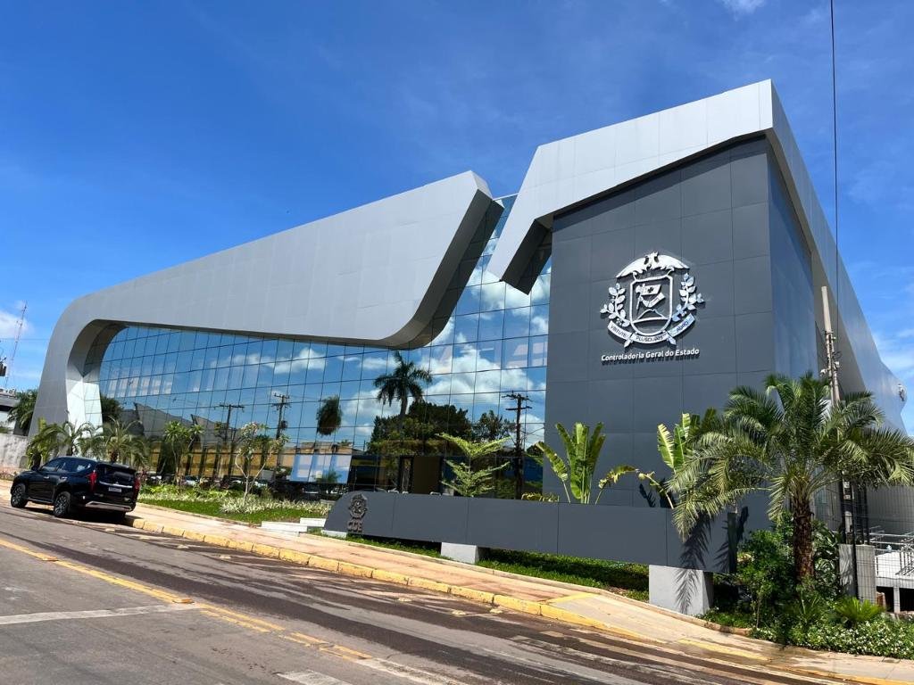 Reinauguração CGE MT: Governo de MT entrega sede modernizada