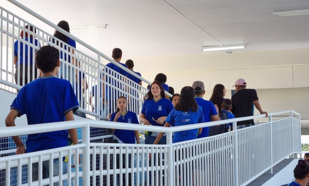 Escolas Cívico-Militares: Mato Grosso supera meta de 100 unidades