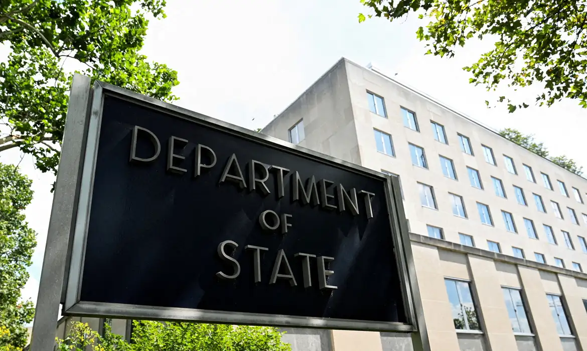 Revogação vistos Trump: EUA cancelam mais de 100 mil vistos