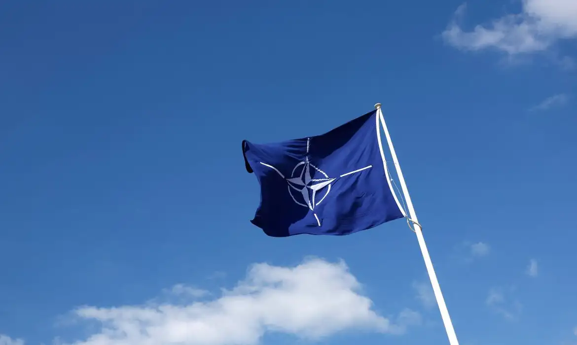 Defesa da Groenlândia pela Otan é reforçada, EUA são rejeitados