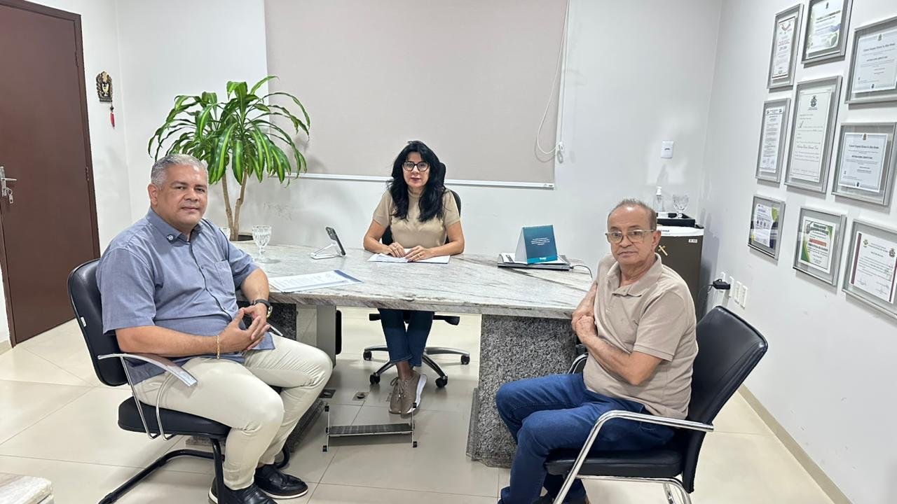 Reposição servidores Cáceres: PL de 4,26% para ativos e inativos