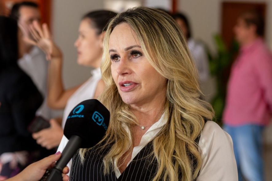 Condenação Convescote: Advogado e ex-servidores condenados