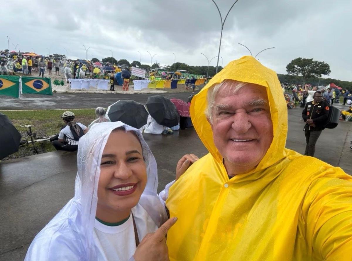 Paula Boaventura ato bolsonarista: advogada compara Nikolas a Moisés