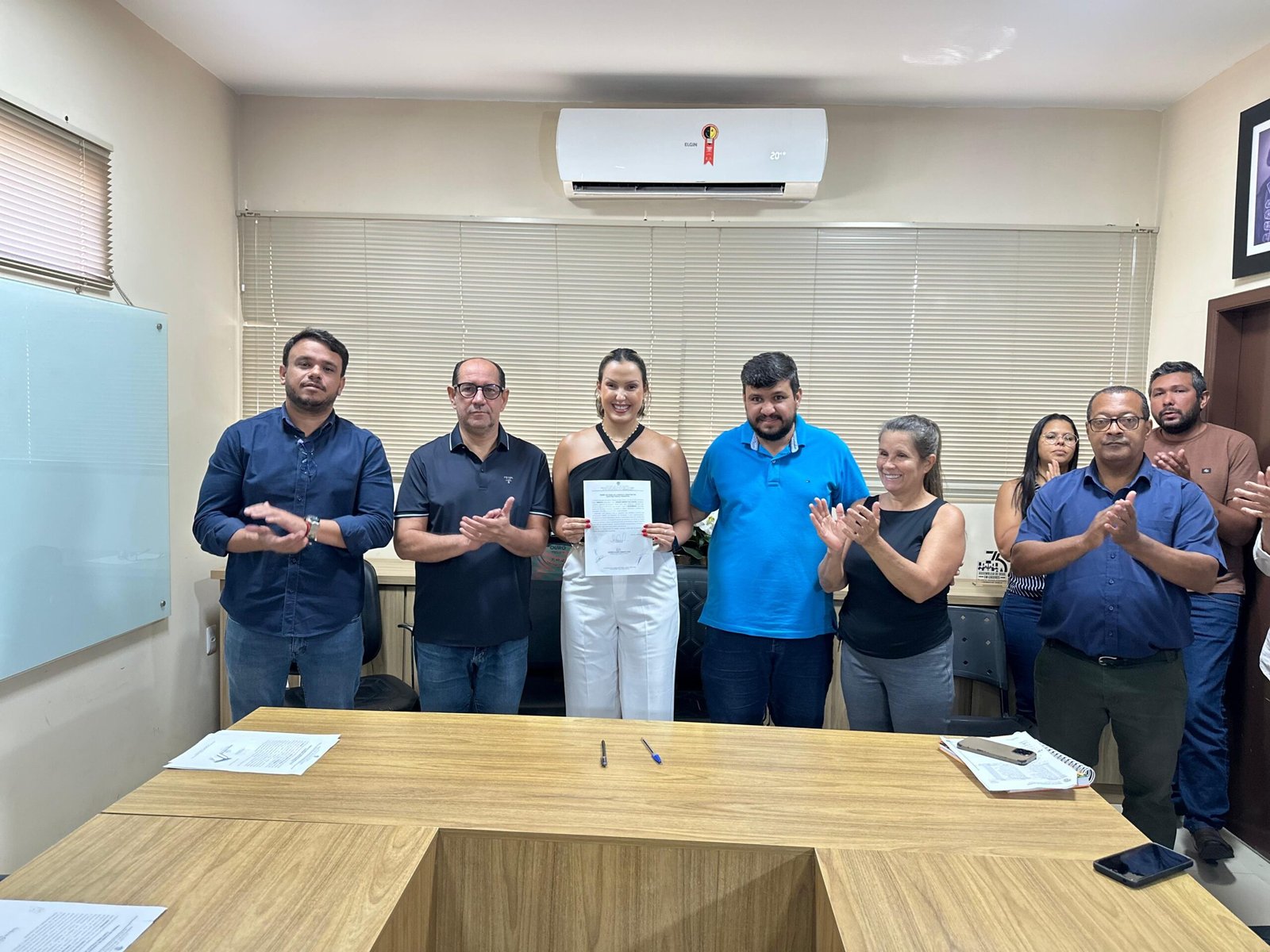 Posse profissionais saúde Cáceres: Prefeitura empossa 7 novos servidores