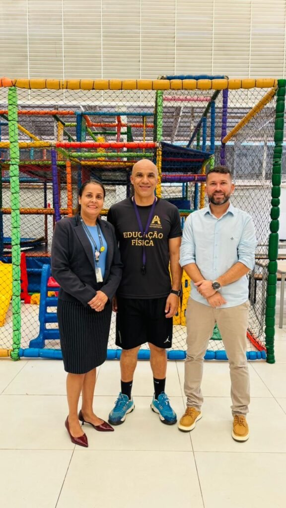 Doação tabelas basquete fortalece esporte em Cáceres