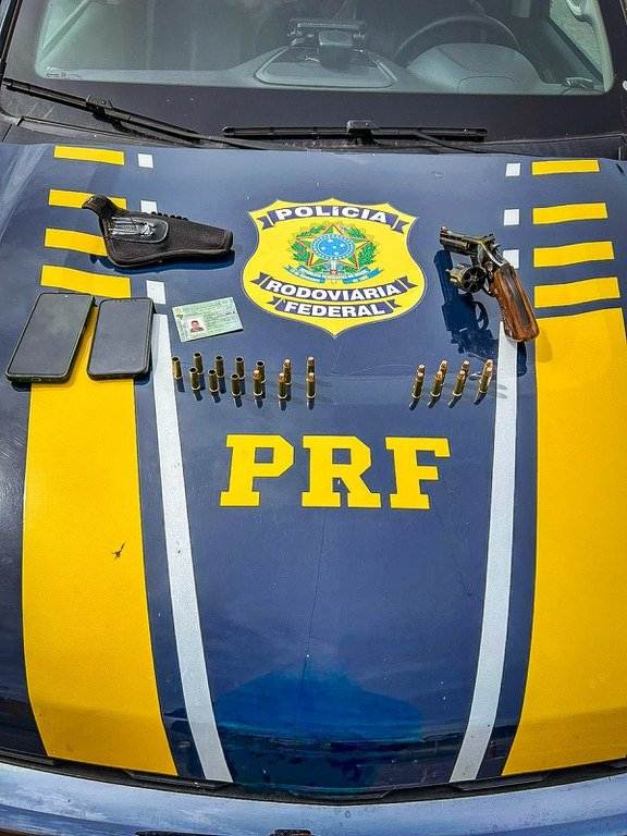 PRF Várzea Grande: Arma, munições e três presos na BR-070