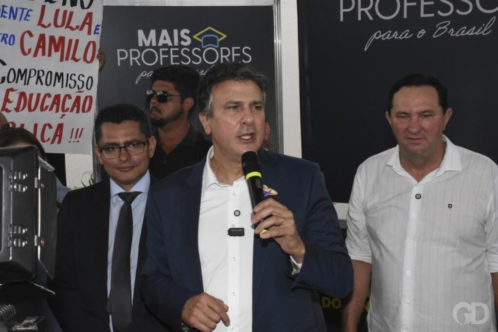 Curso de IA: Ministro Camilo Santana destaca pioneirismo do IFMT