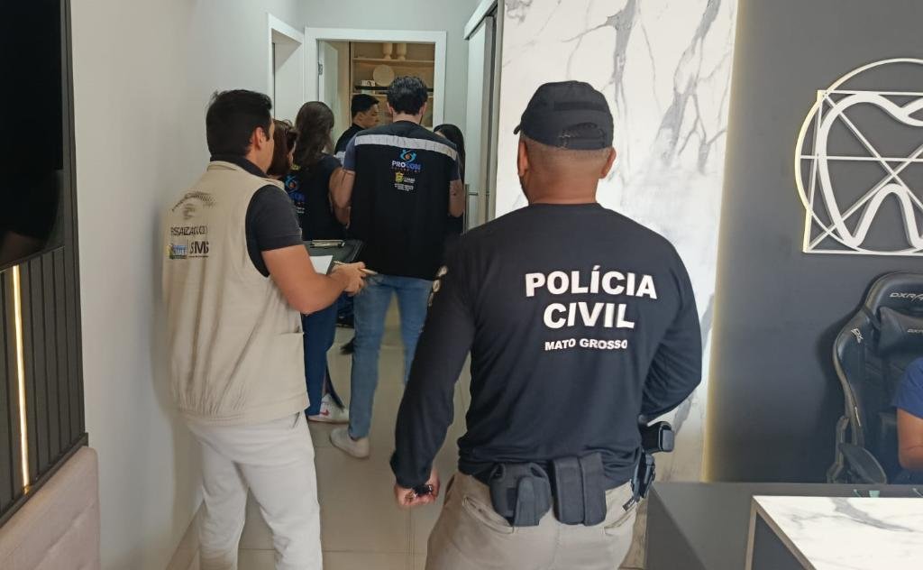 Exercício ilegal profissão flagrado em clínica de Cuiabá