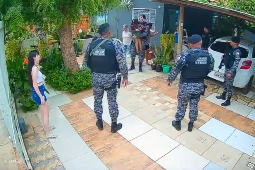 Ataque de cães: PM abate animal após ataque a criança e idosa