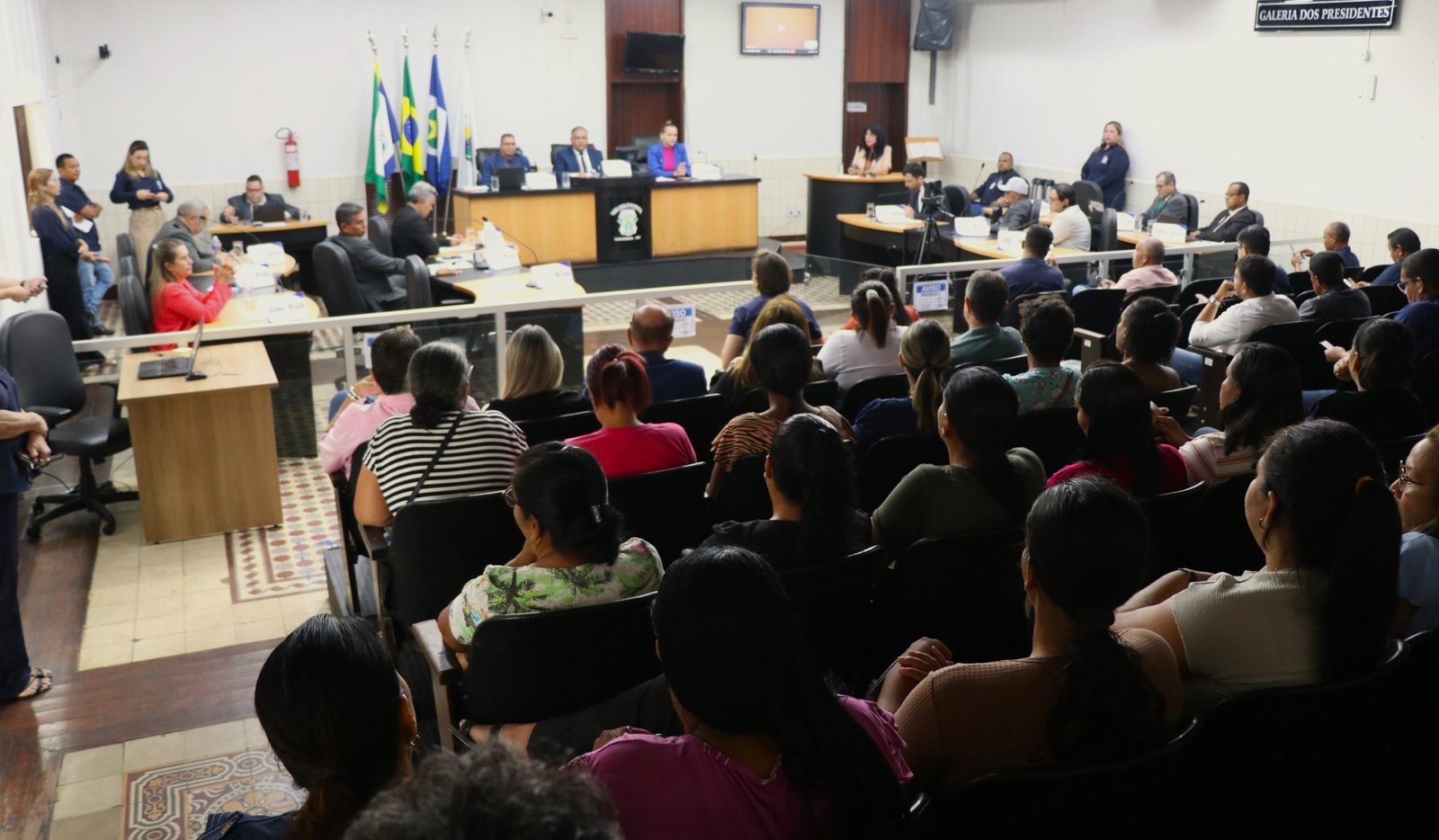 Sessão Câmara Cáceres: Primeira ordinária do ano reúne público