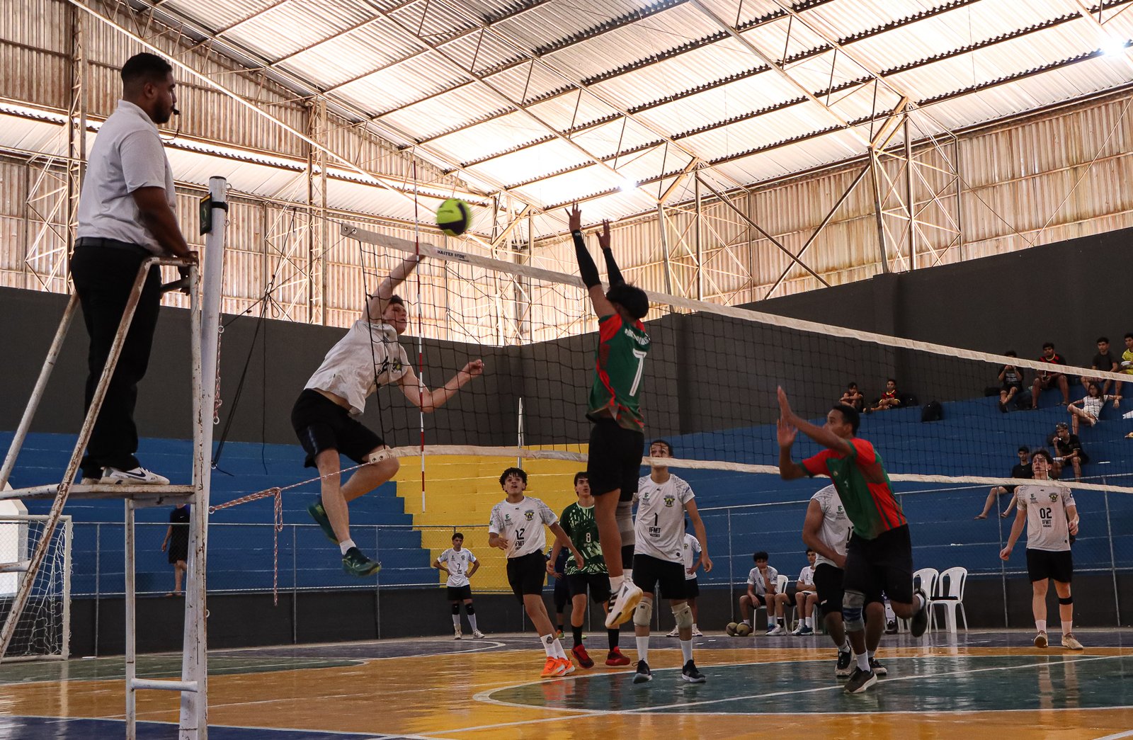 Jogos Escolares Cáceres: etapa regional Oeste movimenta a cidade