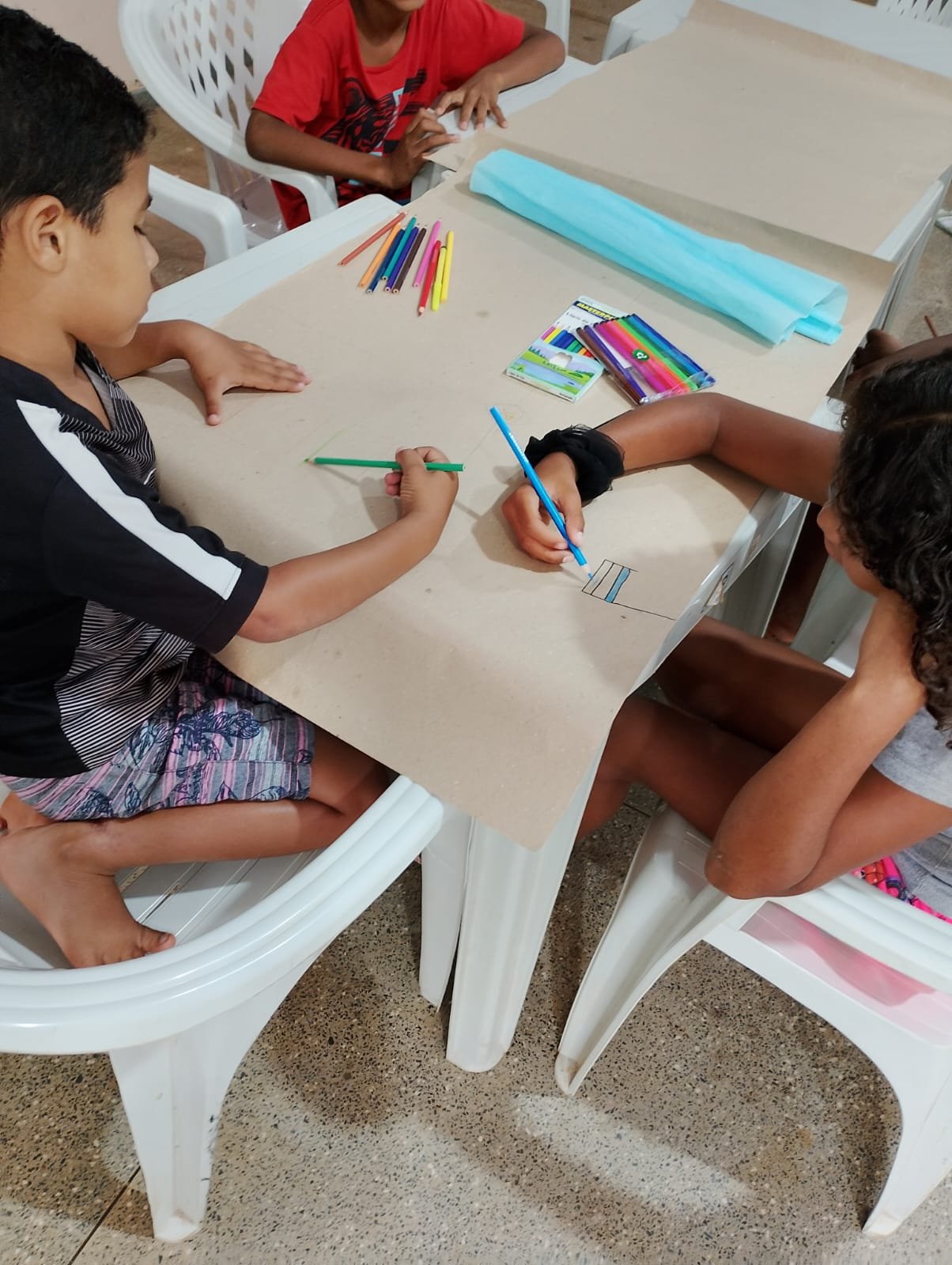 Fortalecimento de Vínculos: SCFV realiza atividade em Cáceres