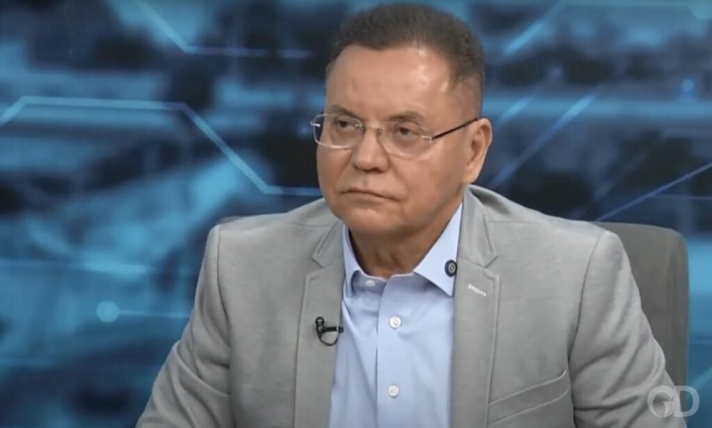 Botelho critica a direita radical e cita prefeito de Cuiabá