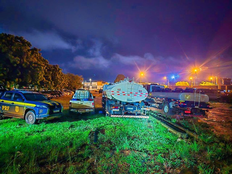 Apreensão de diesel para garimpo: PRF intercepta 27 mil litros em MT