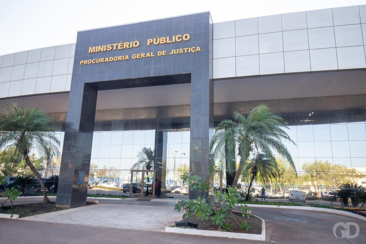 Concurso para promotor: MPMT oferece 8 vagas e salário de R$ 37 mil