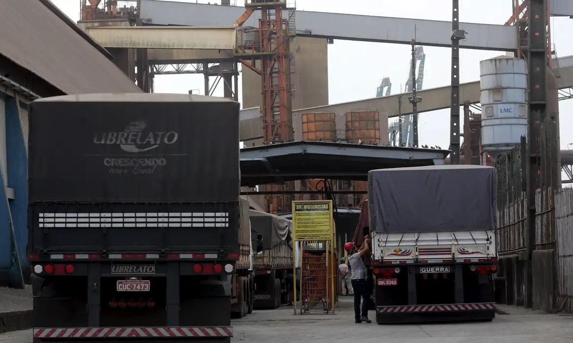 ICMS do diesel importado: União propõe zerar imposto temporariamente