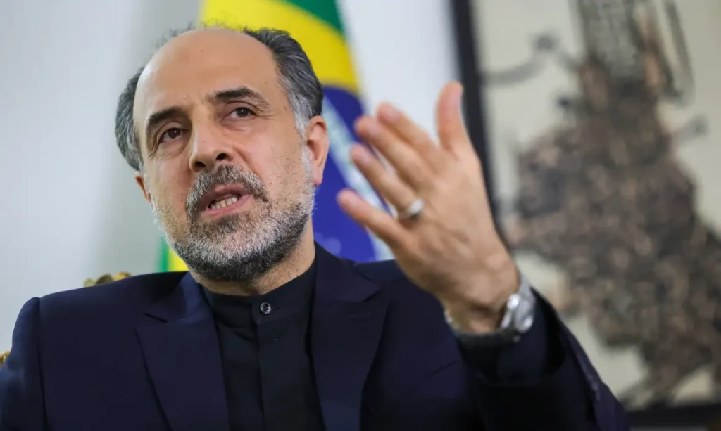 Negociação entre EUA e Irã virou 'piada mundial', diz embaixador