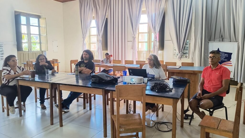 Imersão técnica em Cáceres fortalece biblioteca municipal Leonídia