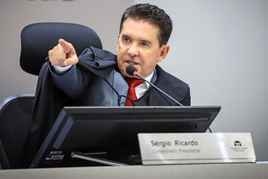 Suspensão de contrato de R$ 133,7 milhões para obra na BR-163