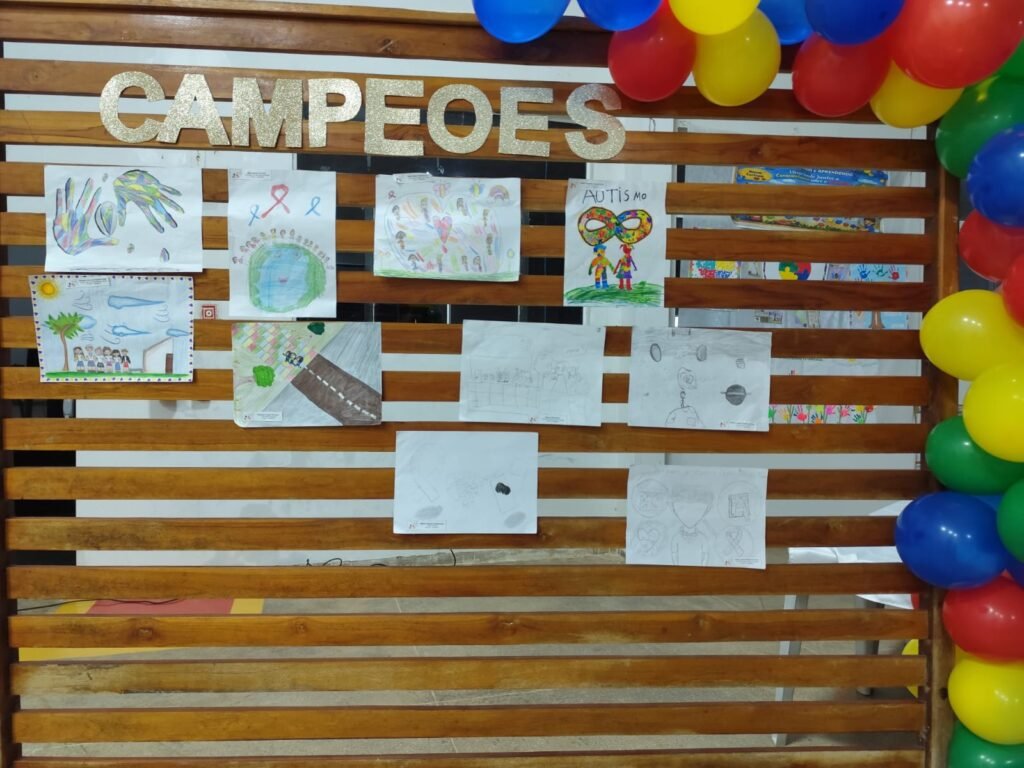 Concurso de Desenho da Educação Especial: premiação em Cáceres