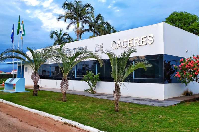 Transição de plataforma digital em Cáceres para modernizar serviços