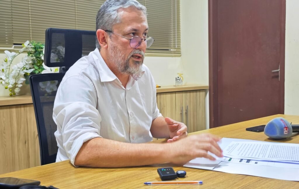 Secretário de Educação de Cáceres contesta relatório da CPI