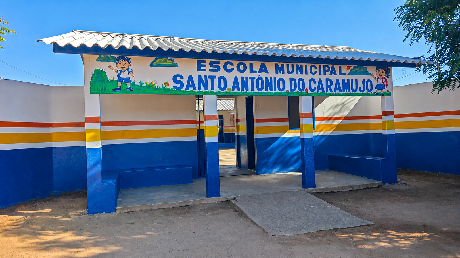 Reforma da Escola Santo Antônio: Prefeitura entrega melhorias