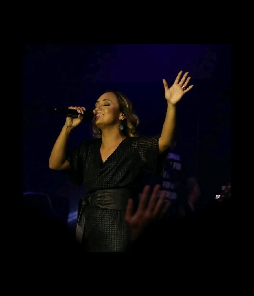 Noite Gospel no FIPe: Bruna Karla abre shows nacionais em Cáceres