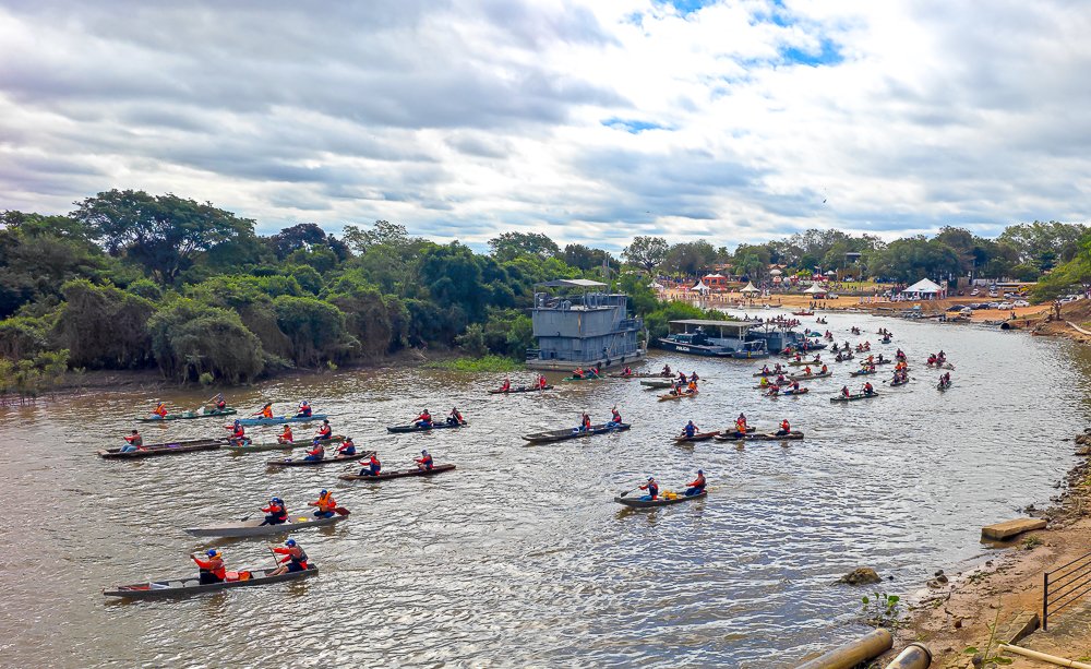 A pesca de canoa: tradição ribeirinha em destaque no FIPe