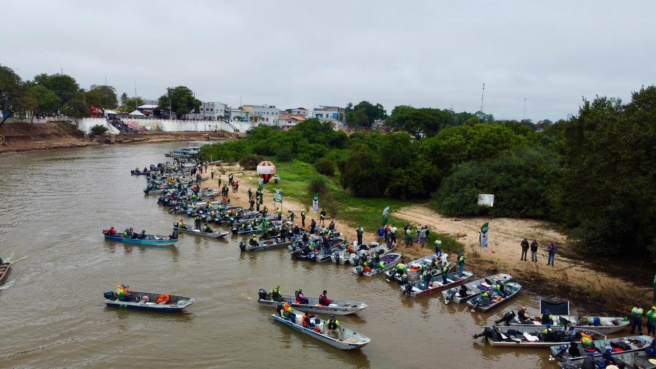 A pesca embarcada motorizada encerra 43º FIPe em Cáceres