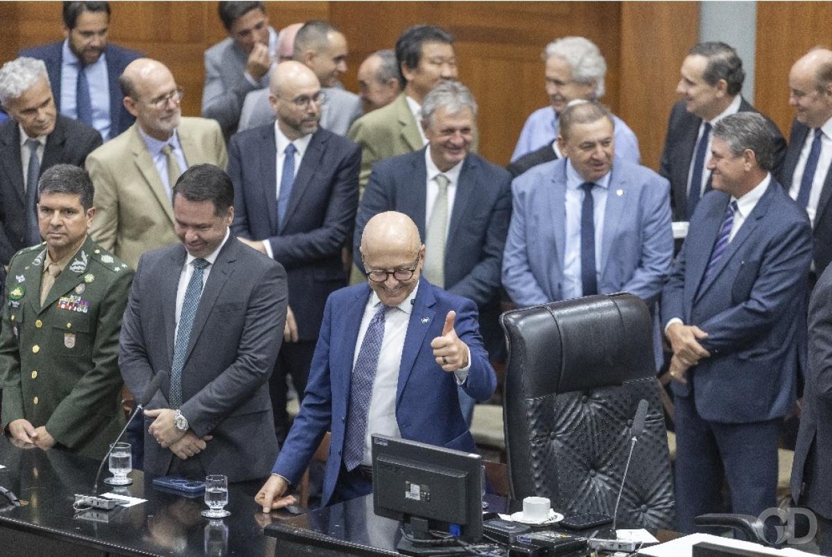 Pagamento de emendas: base aliada recebe mais na ALMT