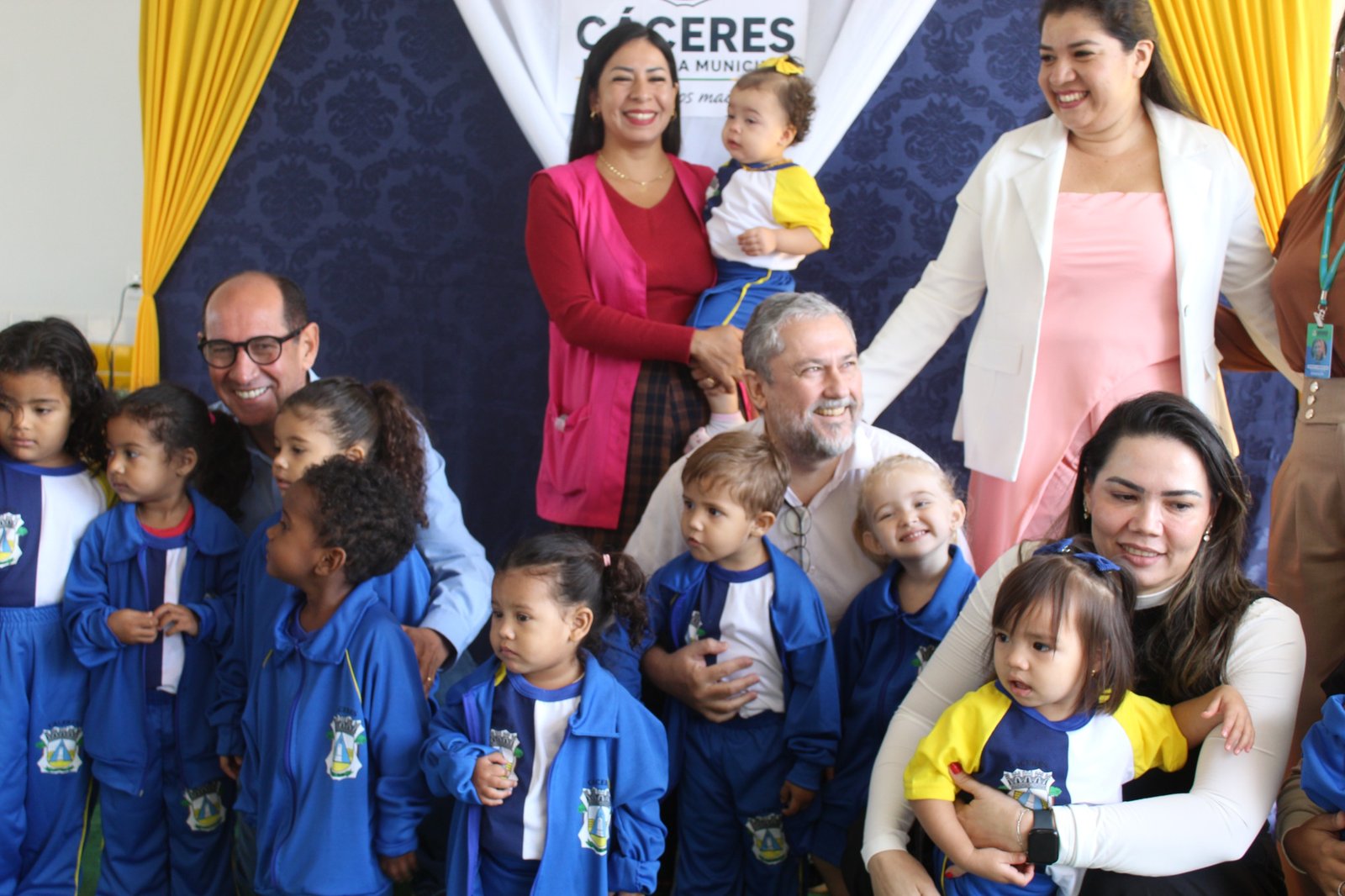 Rede municipal de ensino de Cáceres retoma aulas após recesso