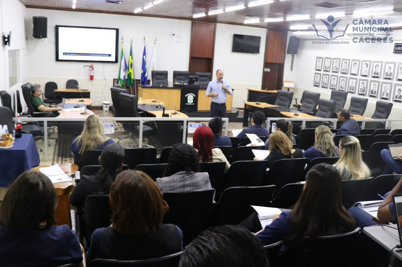 Emendas Impositivas em Cáceres: Curso para vereadores e assessores