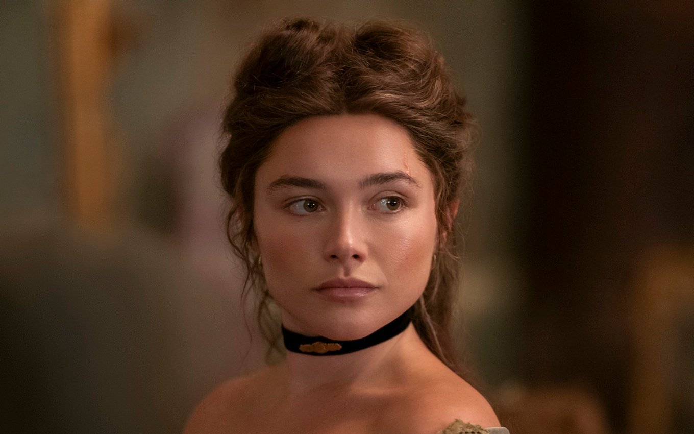 Florence Pugh em cena de A Leste do Éden, série da Netflix