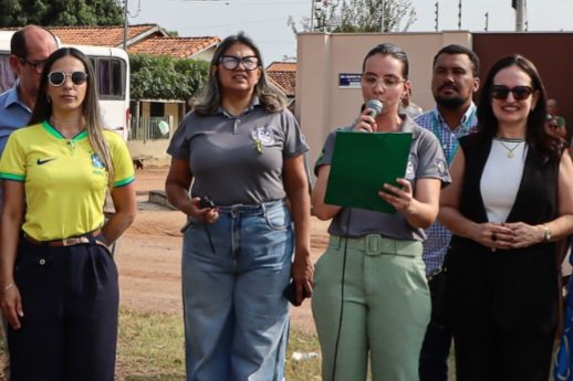 Prefeitura agradece parceria escola em desfile cívico no Caramujo