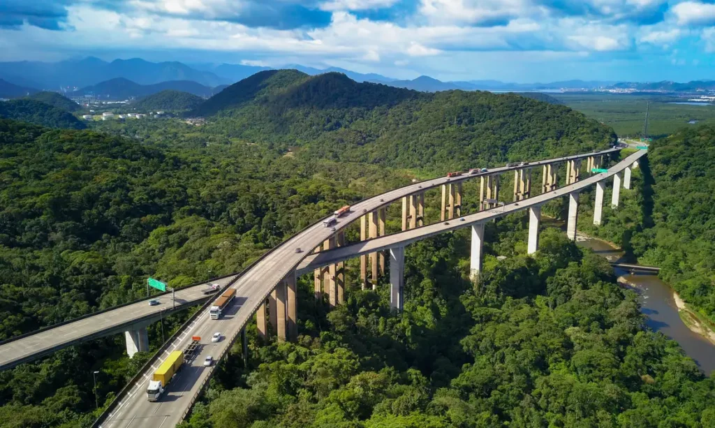 Investimentos em infraestrutura: Brasil precisa dobrar aportes