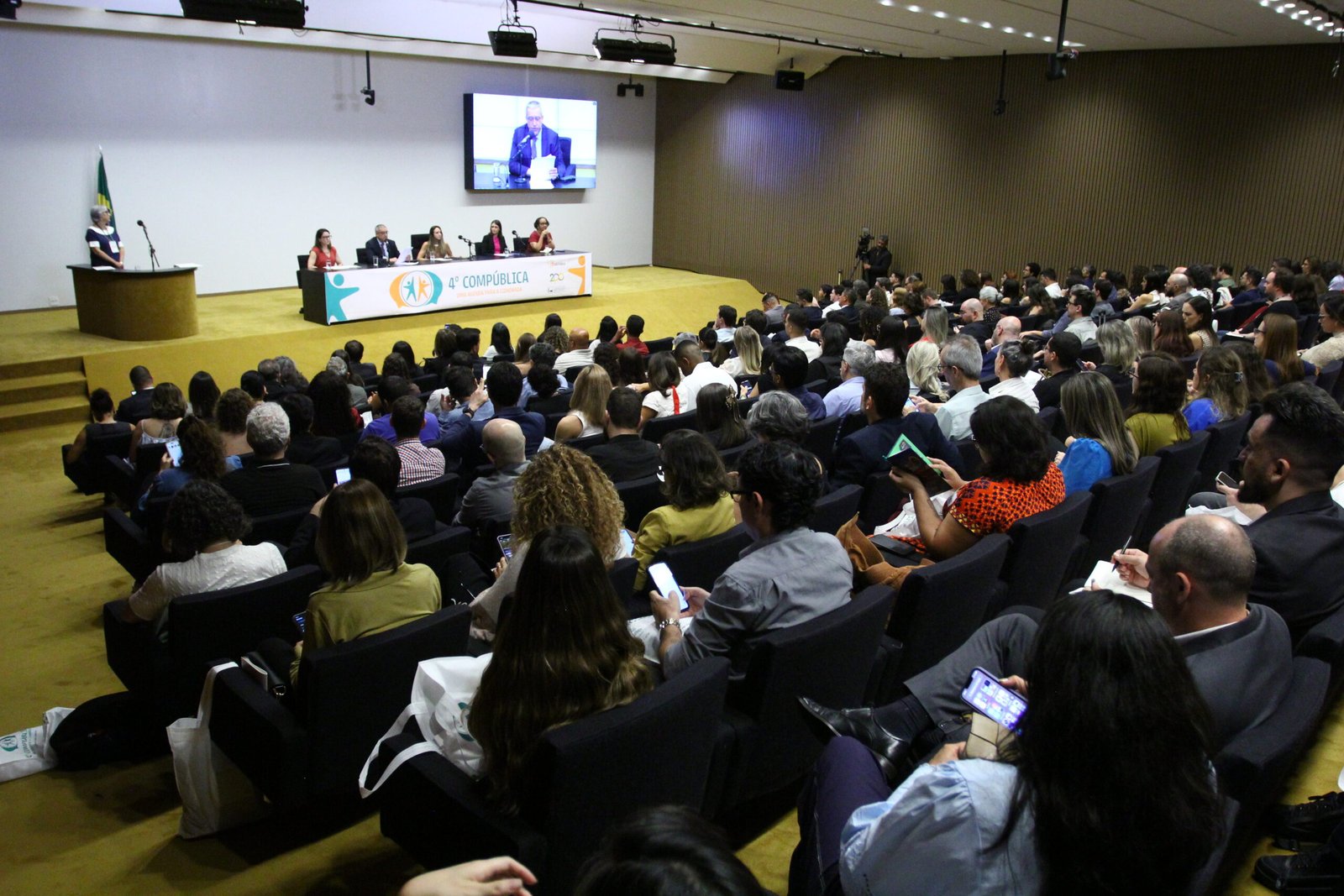 Comunicação Pública em Brasília: Servidores de Cáceres se capacitam