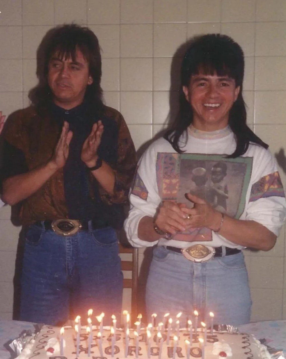Chitãozinho resgata foto de mullet com Xororó e celebra aniversário de 69 anos do irmão — Foto: Reprodução Instagram