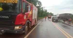 Acidente em Confresa: Colisão entre van e caminhão na BR-158