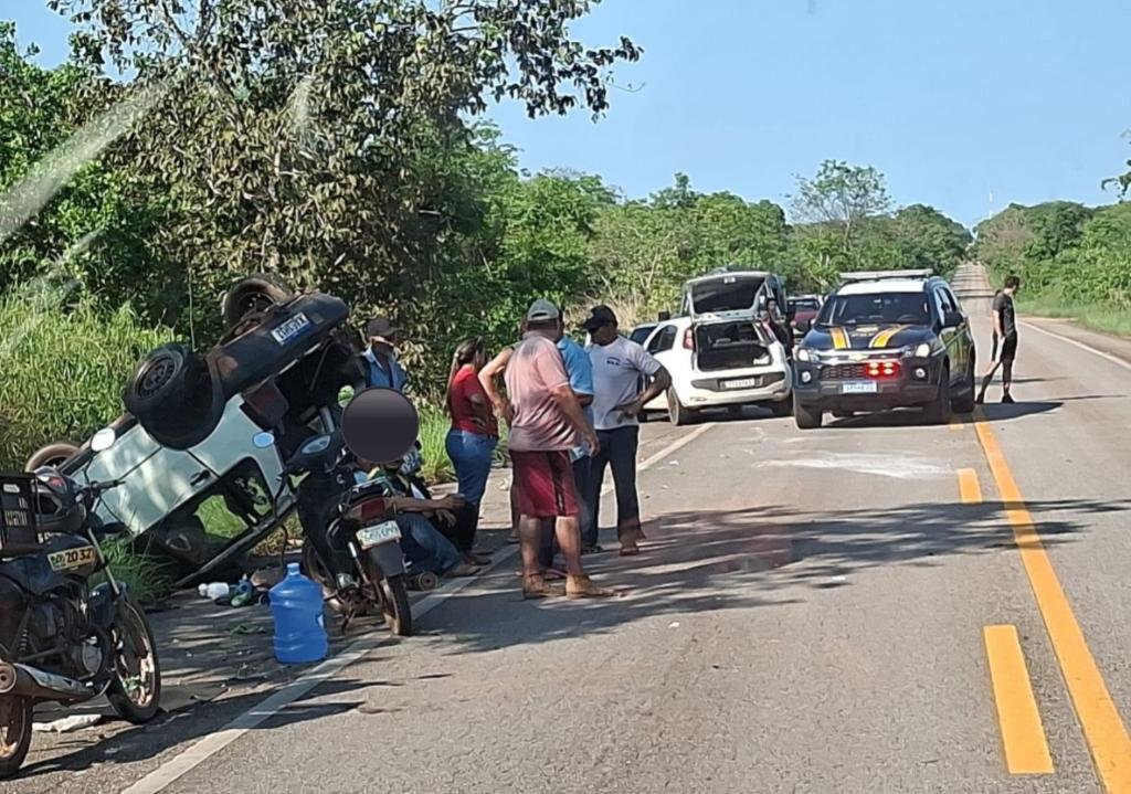 Capotamento na BR-070: Vítima é socorrida em Cáceres