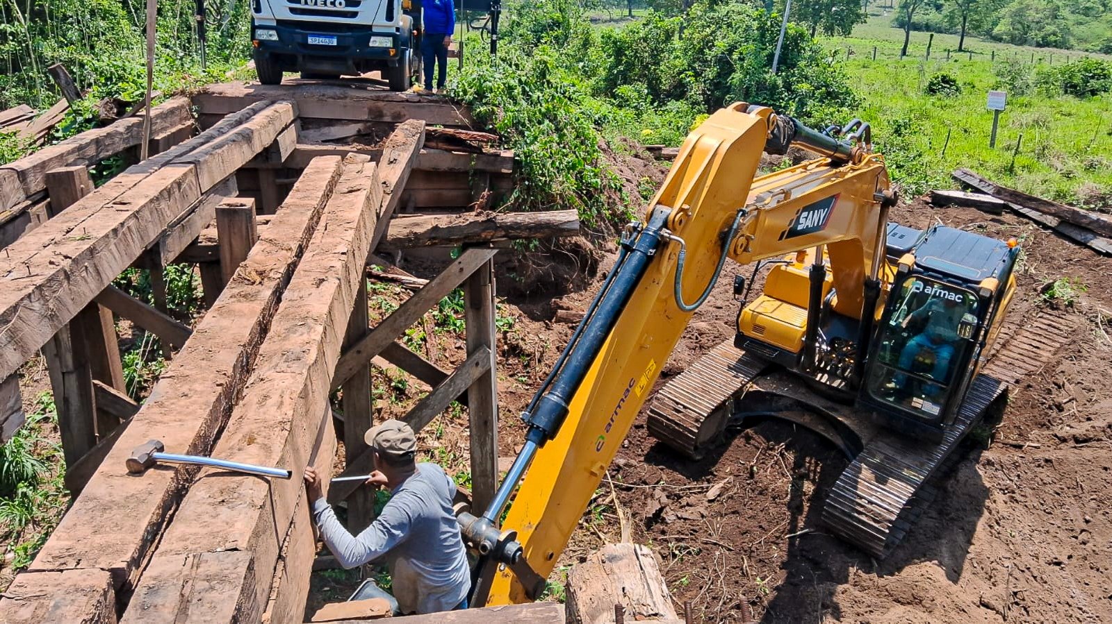 Recuperação da ponte em Nova Flexa pela Prefeitura de Cáceres