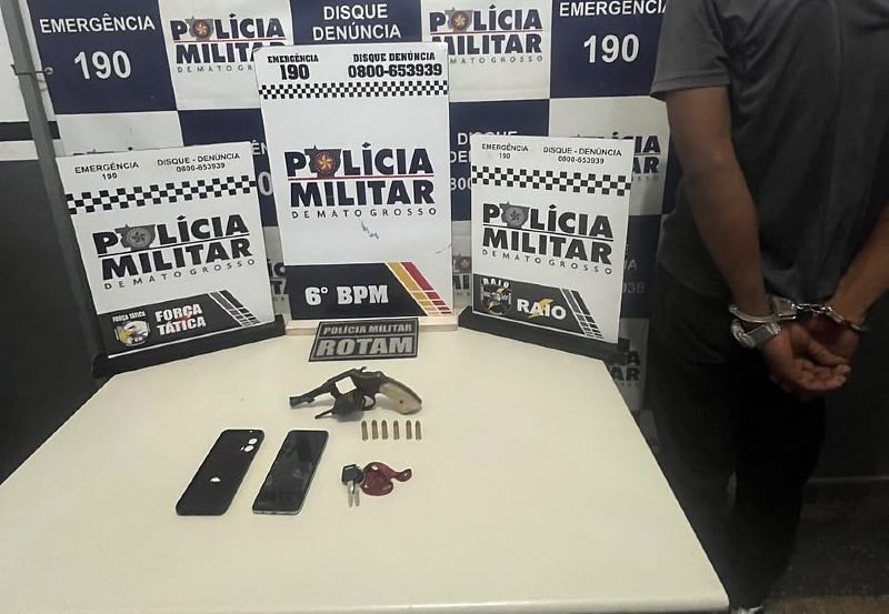Homem preso em Cáceres armado em chamada de vídeo com presidiários