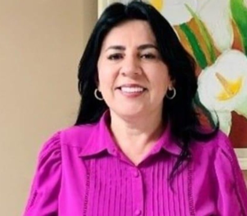 Homenagem aos professores: Prefeita de Cáceres celebra educadores
