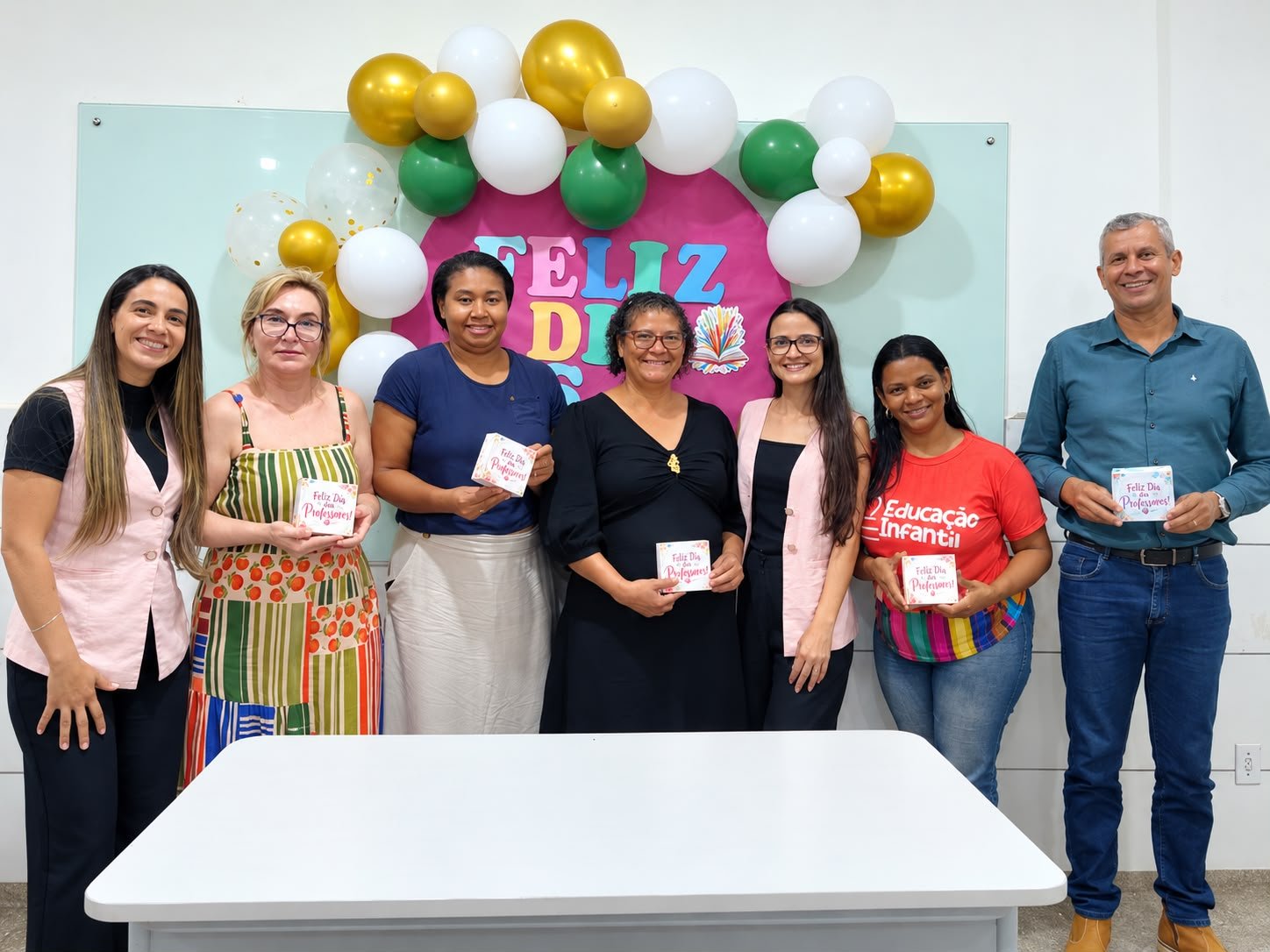 Homenagem aos professores da Escola União com café da manhã